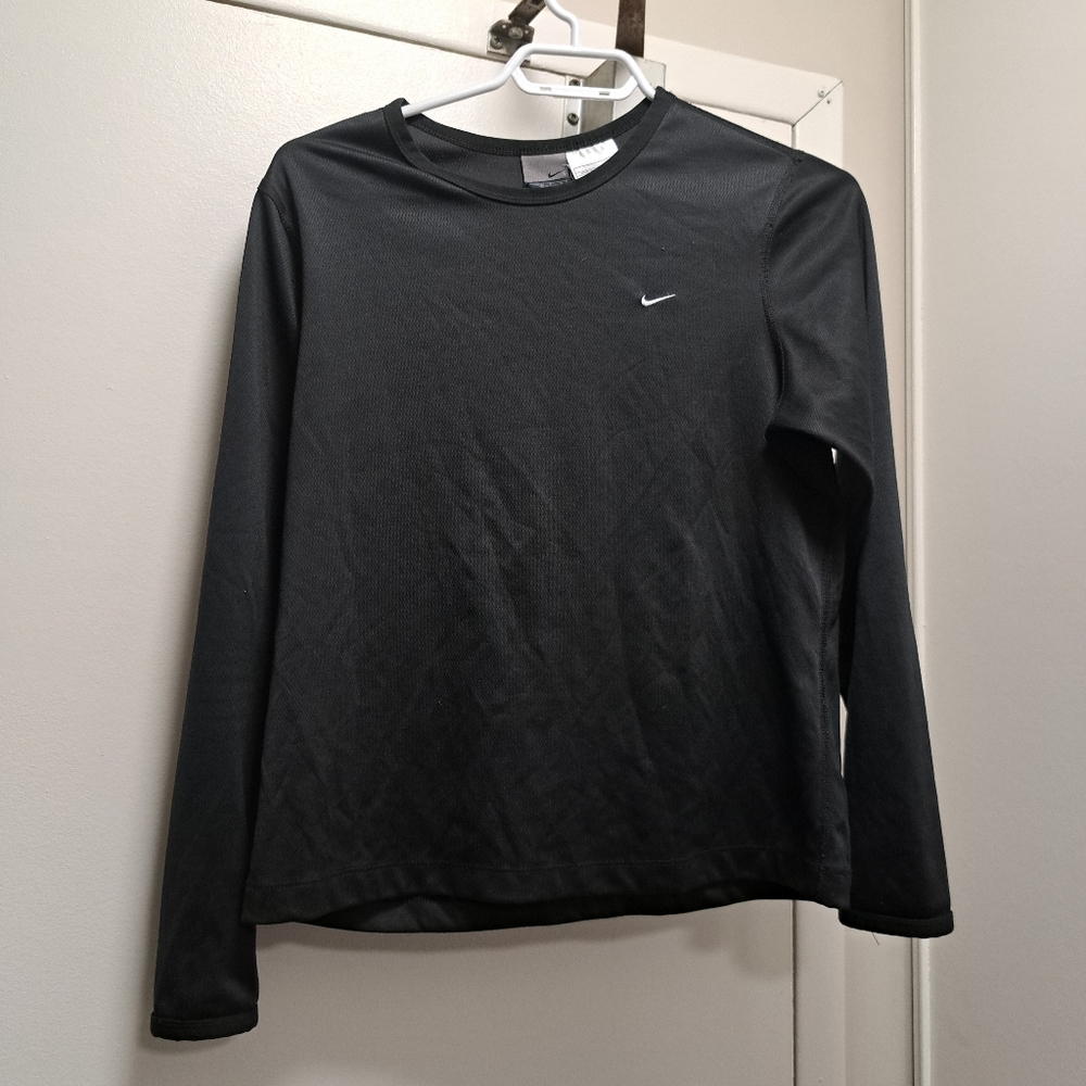 🎀2/$25 Nike Dri-Fit Long Sleeve